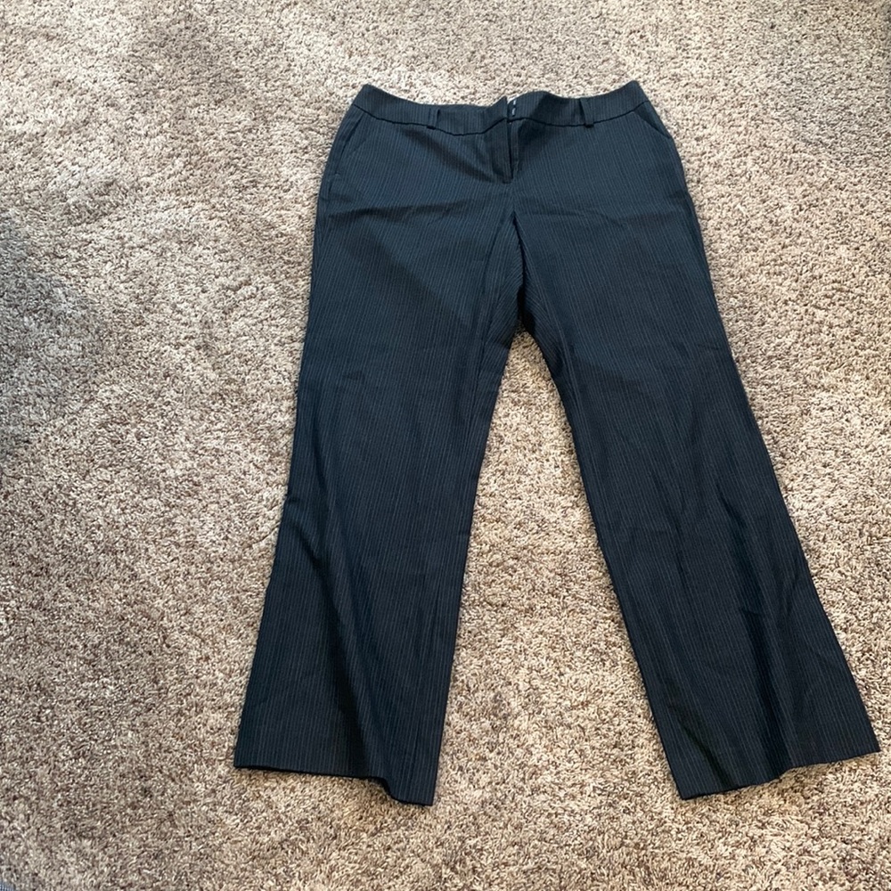 New York and Company black striped pants 10p